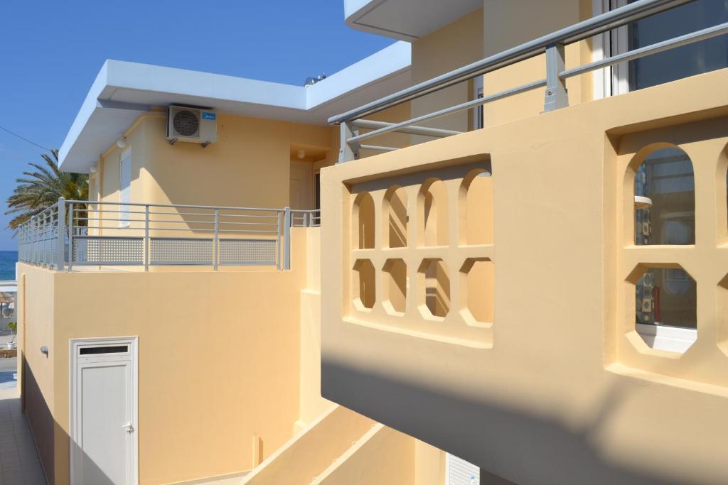 4S Beach Superior Apartments Stalís Ngoại thất bức ảnh